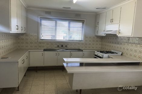 Property photo of 5 Bunker Avenue Kingsbury VIC 3083