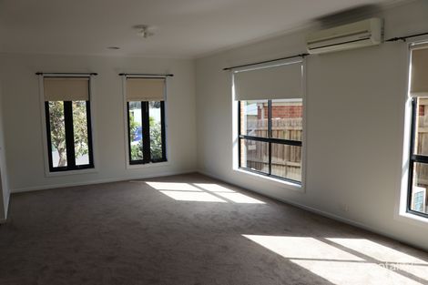 Property photo of 8 Lein Court Highton VIC 3216
