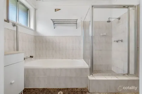 Property photo of 26 Clifford Crescent Ingleburn NSW 2565