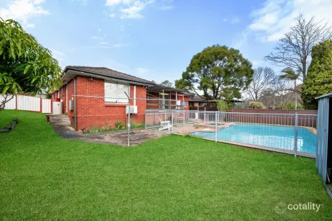 Property photo of 26 Clifford Crescent Ingleburn NSW 2565