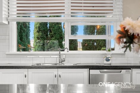 Property photo of 9 The Grange Frankston South VIC 3199