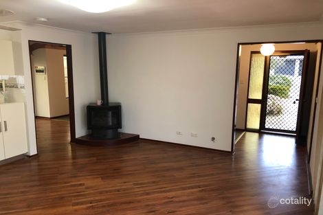 Property photo of 4 Lockeville Close Beldon WA 6027