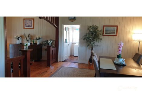 Property photo of 5 Auld Street Silkstone QLD 4304