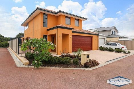 Property photo of 28 Francois Lane Lake Coogee WA 6166