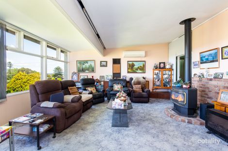 Property photo of 2 Palmer Parade Cardiff Heights NSW 2285