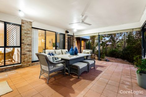 Property photo of 2 Woodmere Street Ferny Hills QLD 4055
