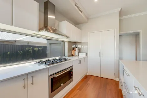 Property photo of 6 Manito Place Landsdale WA 6065