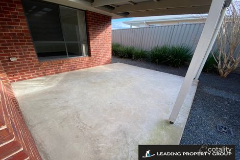 Property photo of 2/42 Honeyeater Circuit Thurgoona NSW 2640