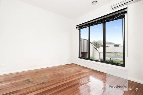 Property photo of 26A Pinnaroo Circuit Meadow Heights VIC 3048