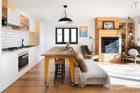 Property photo of 156 Beaconsfield Parade Northcote VIC 3070