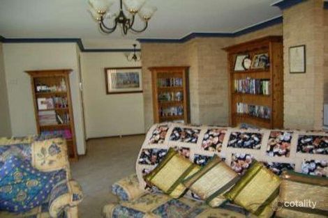 Property photo of 39 Pollard Way Warnbro WA 6169