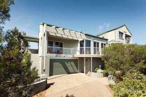 Property photo of 6 Mol Crescent Googong NSW 2620