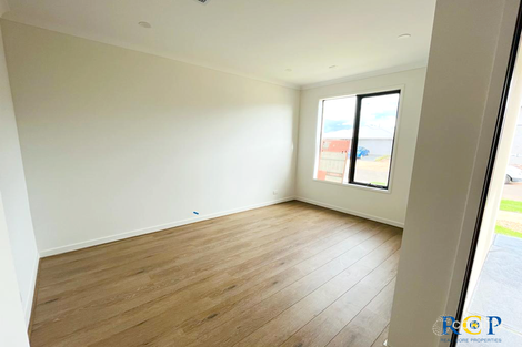 18 Bishopgate Bvd, Bonnie Brook, VIC 3335