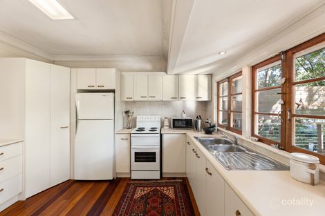 Property photo of 65 Orchard Terrace St Lucia QLD 4067