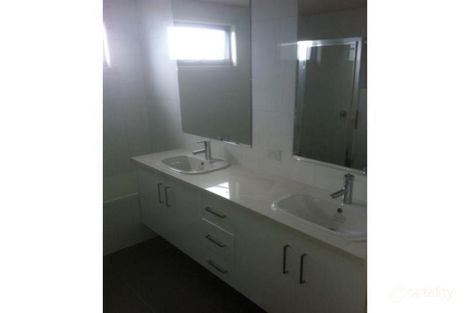 Property photo of 2/13 Urwin Street Yarraville VIC 3013