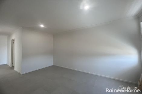 25 Wattlefield St, Munno Para, SA 5115
