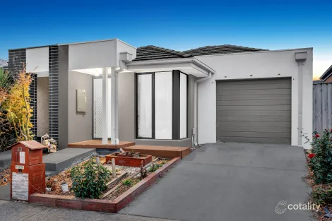 Property photo of 43 Bimberry Circuit Clyde VIC 3978