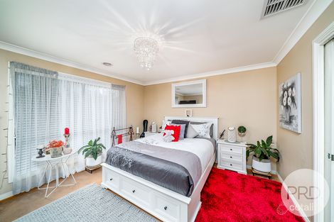 Property photo of 3 Manya Place Glenfield Park NSW 2650