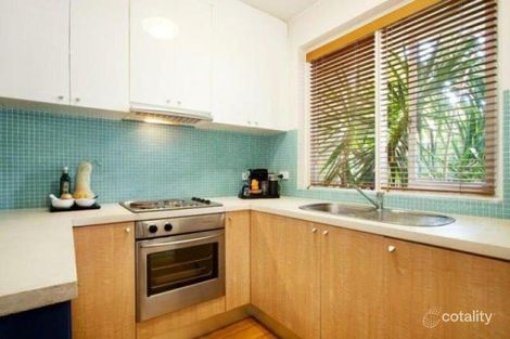 Property photo of 2/62 Lansdowne Road St Kilda East VIC 3183