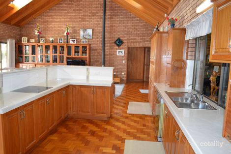 Property photo of 22 Neisler Court Kawungan QLD 4655