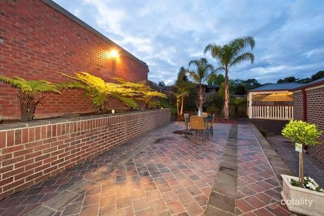Property photo of 1 Binnak Drive Watsonia North VIC 3087