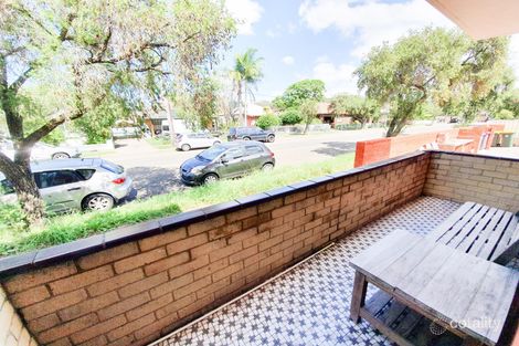 2/29 Hampton St, Croydon Park, NSW 2133