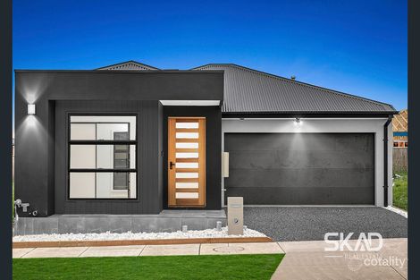 Property photo of 38 Samolus Street Mickleham VIC 3064