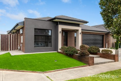 Property photo of 28 Squadron Road Point Cook VIC 3030