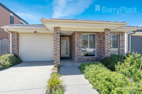 35 Albion Cres, Mickleham, VIC 3064