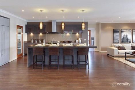 Property photo of 34 Bonnington Boulevard Clyde North VIC 3978