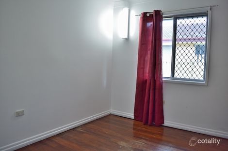 Property photo of 14 Benaud Street Macgregor QLD 4109