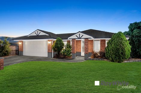16 Bordeaux Gr, Narre Warren South, VIC 3805