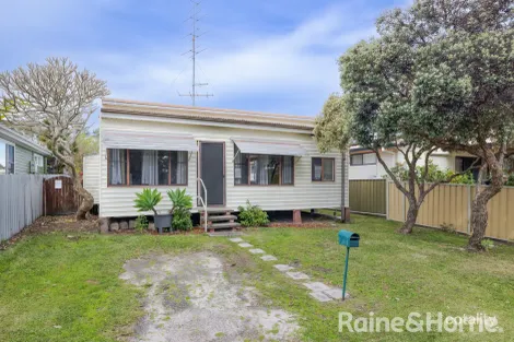 Property photo of 5 Tanilba Road Mallabula NSW 2319