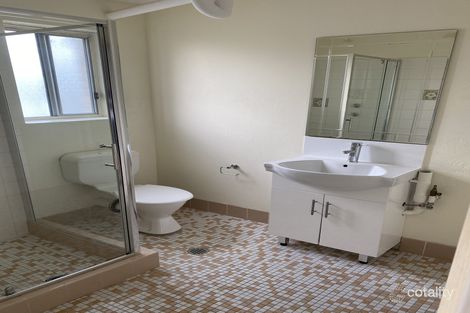 Property photo of 5/70 Uriarra Road Crestwood NSW 2620
