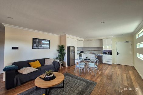 1 Sampson Cl, Midland, WA 6056