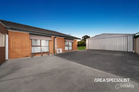 Property photo of 147 Pound Road Hampton Park VIC 3976