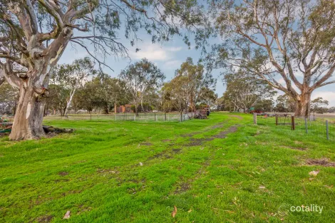 127 Challicum Rd, Buangor, VIC 3375