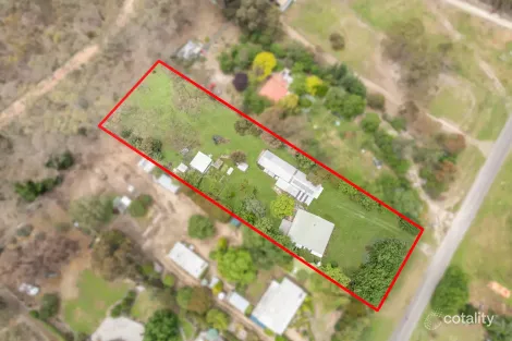 Property photo of 16 Caldwell Street Heathcote VIC 3523