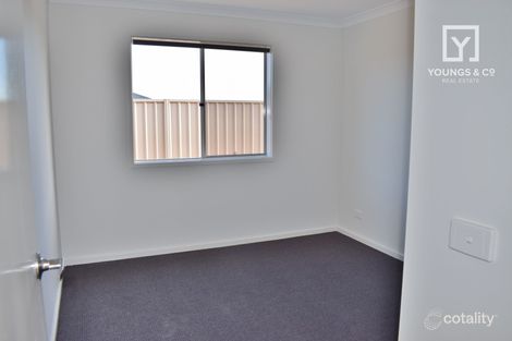 Property photo of 11 Wollemi Drive Shepparton North VIC 3631