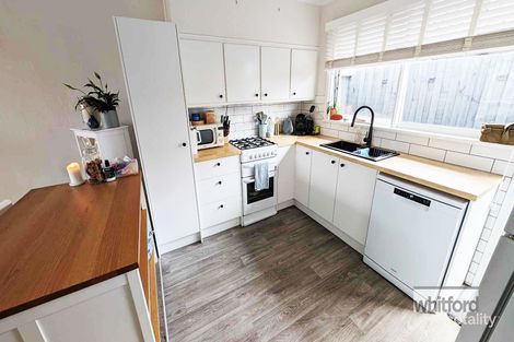 1/19 WIRKSWORTH ST, HERNE HILL, VIC 3218