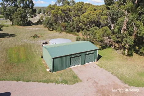 Property photo of 190 Dunkley Circuit Pink Lake WA 6450