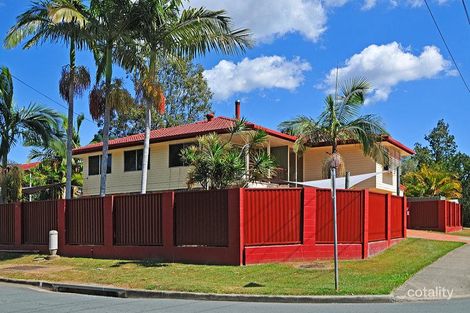 Property photo of 32 Dinterra Avenue Ferny Hills QLD 4055