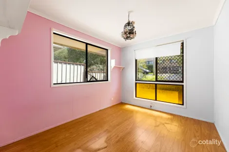 Property photo of 4 Debra Street Centenary Heights QLD 4350