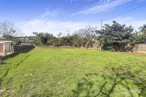 8 VANITY ST, ROCKVILLE, QLD 4350