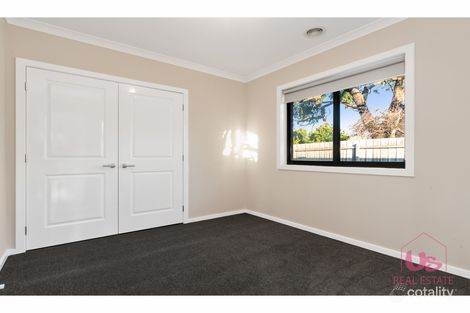 Property photo of 1/2 Russell Street Cranbourne VIC 3977