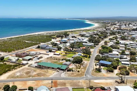 36 Padbury St, Jurien Bay, WA 6516