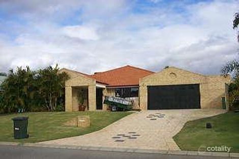 11 Hungerford Cl, Canning Vale, WA 6155