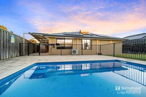 Property photo of 15 Farmaner Parkway Ellenbrook WA 6069