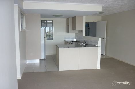 Property photo of 25/4 Grand Parade Parrearra QLD 4575