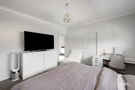 Property photo of 2 Eyre Lane Lightsview SA 5085